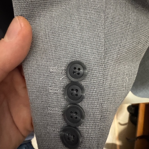 J. Ferrer Two Piece Slim Fit Grey Suit 44R 32X 32 Pants WORN ONCE - Picture 8 of 12